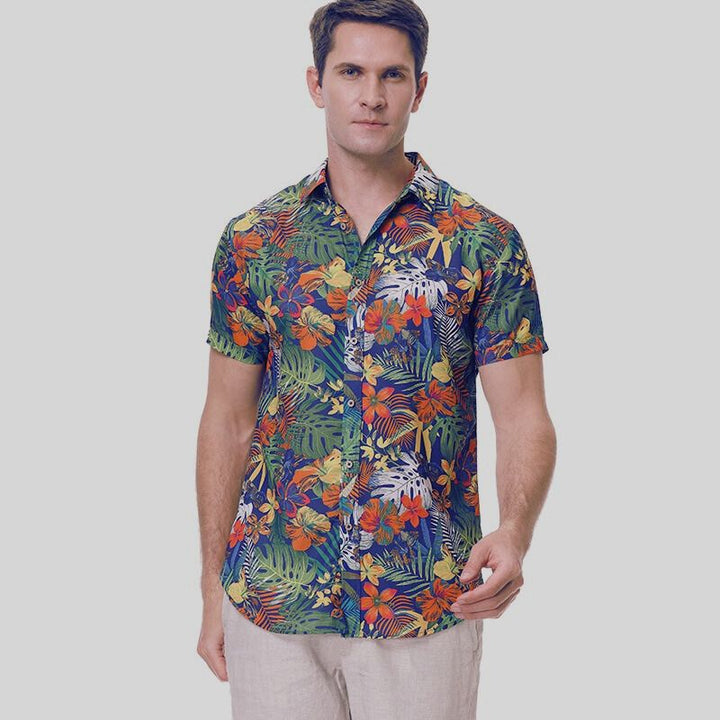 Modisches Herren Polohemd mit Knöpfen und Kurzarm. Ideal als luftiges Sommerhemd für den Casual-Look.