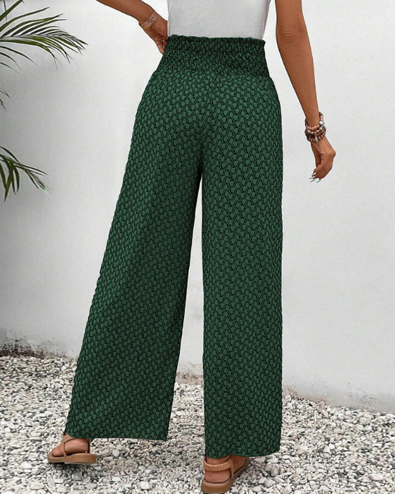 Grüne Damen Sommer Hose, weites Bein & hoher Bund, frisch & elegant für warme Tage.