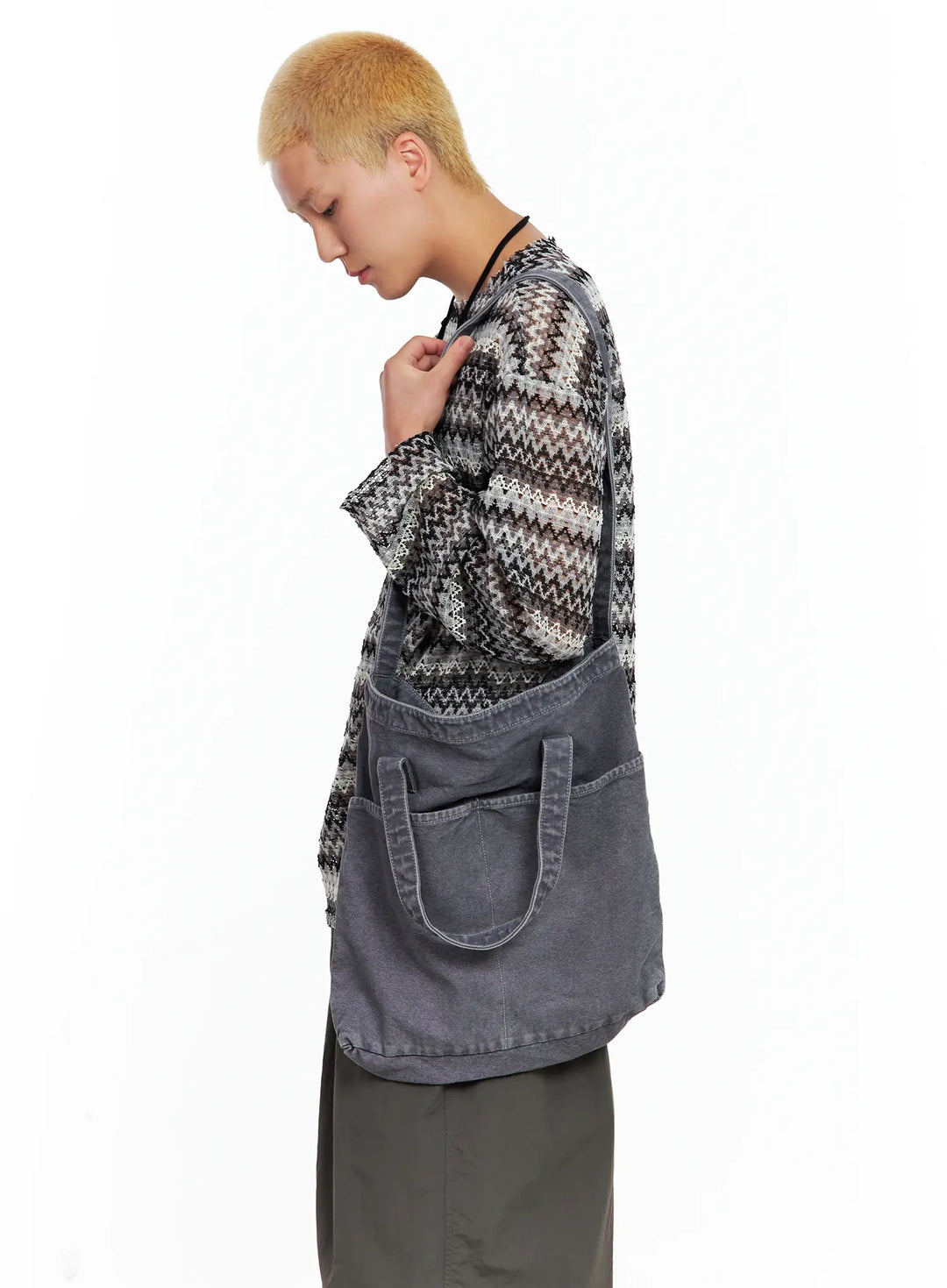 Herren Zwei-Wege Vintage Baumwolltasche in Dunkelgrau; ideal für Alltag, Arbeit & Schule.