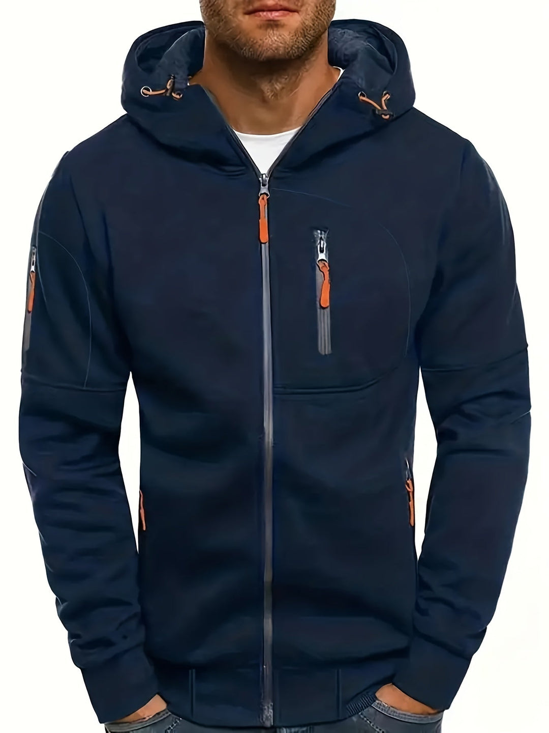 Mann trägt lässige Herren Kapuzenjacke. Sportlicher Hoodie, ideal für Übergangszeiten und den Alltag im Herbst.