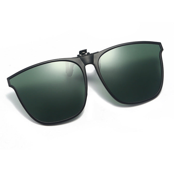 Federleichte Clip-on Sonnenbrille, polarisiert & aufklappbar, ideal für Brillenträger.