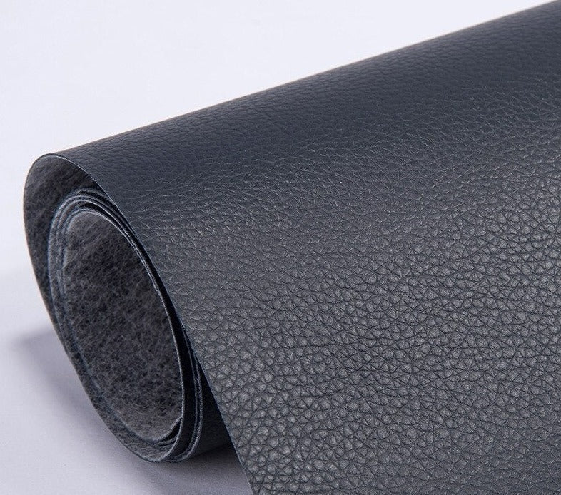 Praktischer selbstklebender Reparaturflicken aus PU Leder für Taschenreparatur.