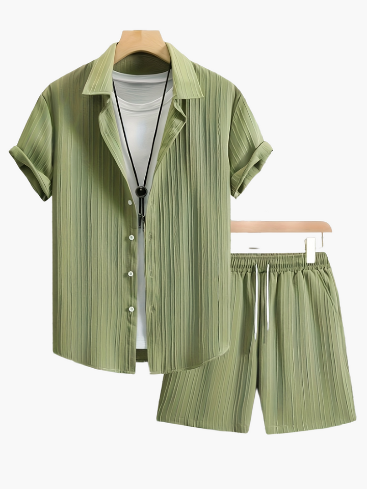 Stylische Herren Shorts aus dem Sommer Freizeit Set, perfekt für Alltag, Strand & Urlaub.