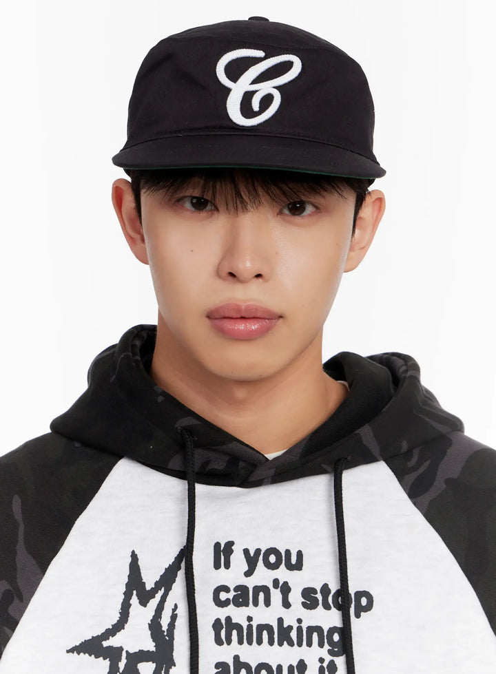 Trendige schwarze Herren Baseballkappe, bestickt, ideal für Festivals & lässige Freizeitlooks.