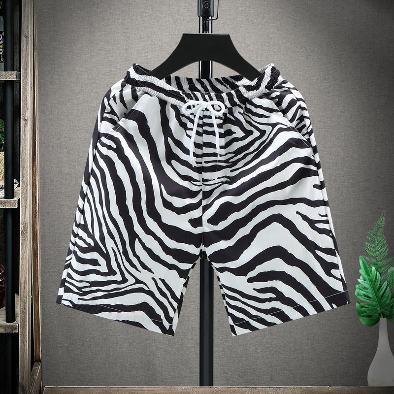 Pflegeleichte Herren Caprihose mit geradem Bein, bügelfrei und leicht, perfekt für warme Sommertage.