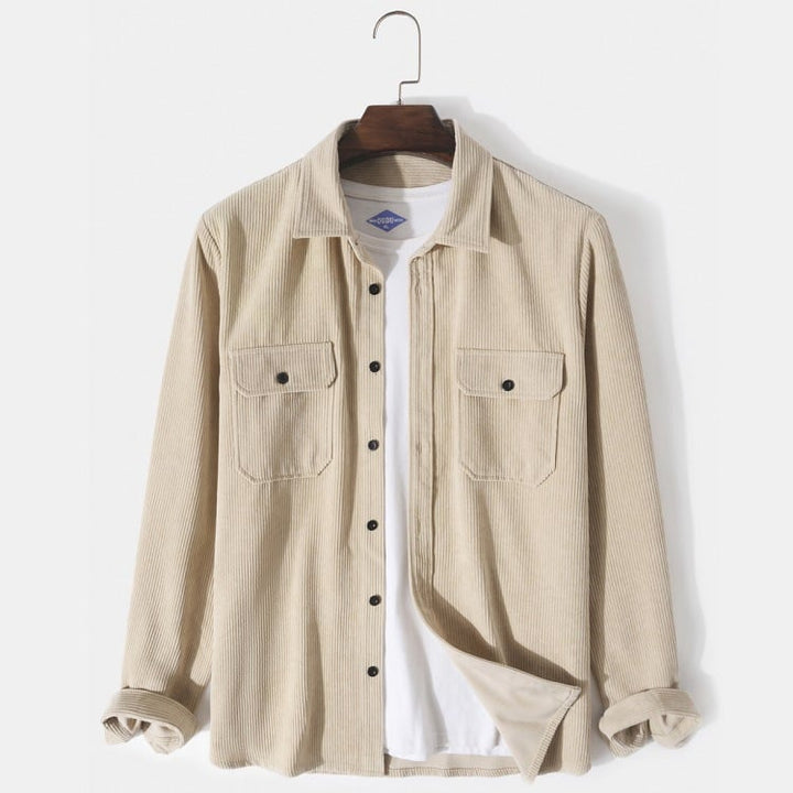 Bequemes, strukturiertes Herren Langarmhemd. Modernes Button-Down Shirt für vielseitige Business Casual Looks.