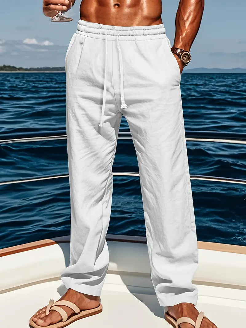 Schwarze elegante Herren Freizeithose. Atmungsaktiv, bequem, loose fit – perfekt für Sommer & Reise.