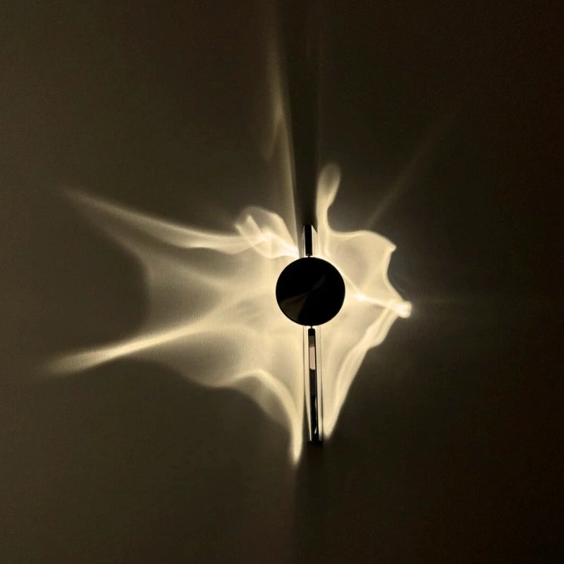 Zeitgenössische Wandlampe, modernes Design für stilvolle Wohnzimmer- und Schlafzimmerbeleuchtung mit LED.