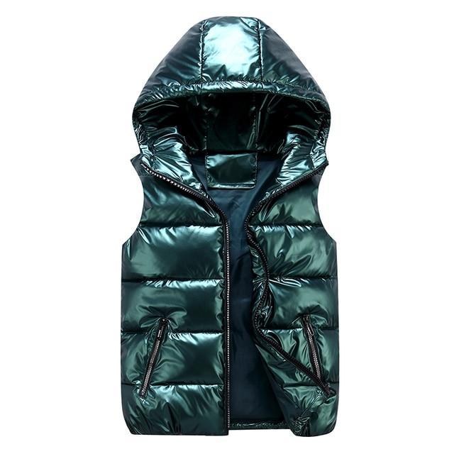 Komfortable, modische Unisex Steppweste mit Kapuze für Damen und Herren, leichter Reisebegleiter für kühle Tage.