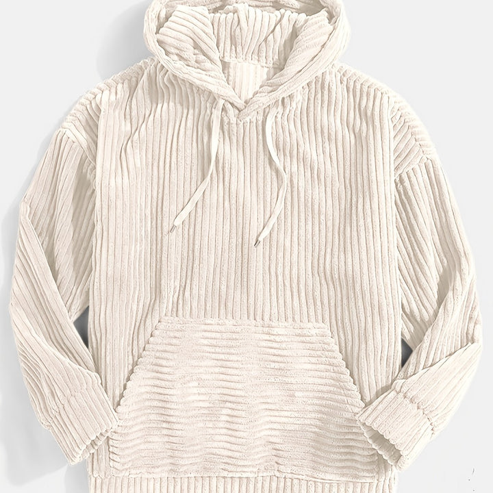 Detailansicht: Die große Kängurutasche des bequemen Rippstrick Hoodies, unisex, für Handy & Hände.