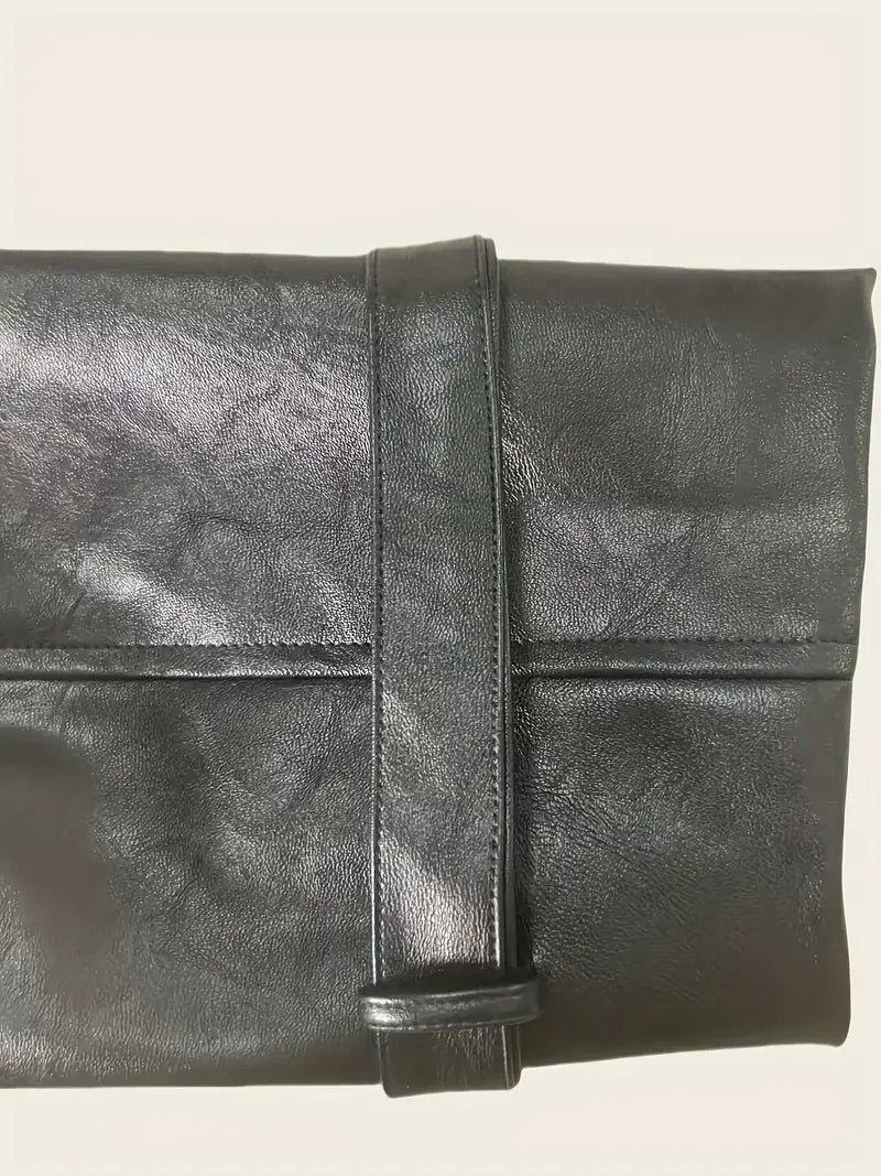 Vielseitige schwarze Damenjacke, die Übergangsjacke für stilvolle Eleganz und bequemen Komfort im Alltag.