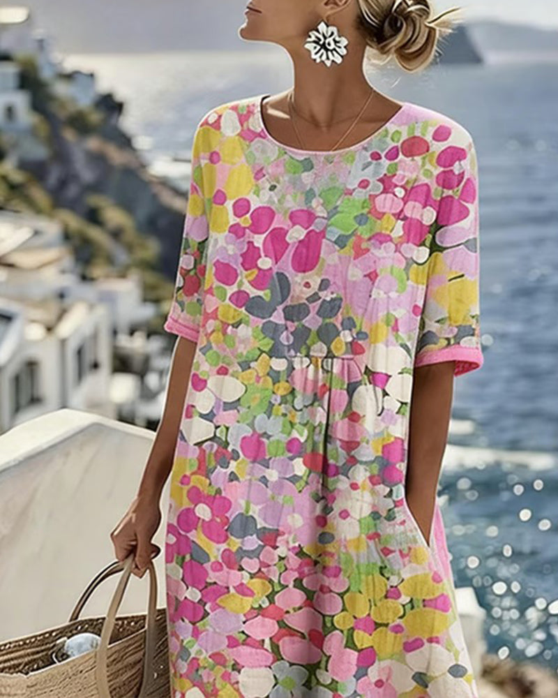 Elegantes Damenkleid mit Blumenmuster, luftig und bequem, ein Must-have für den Sommer.