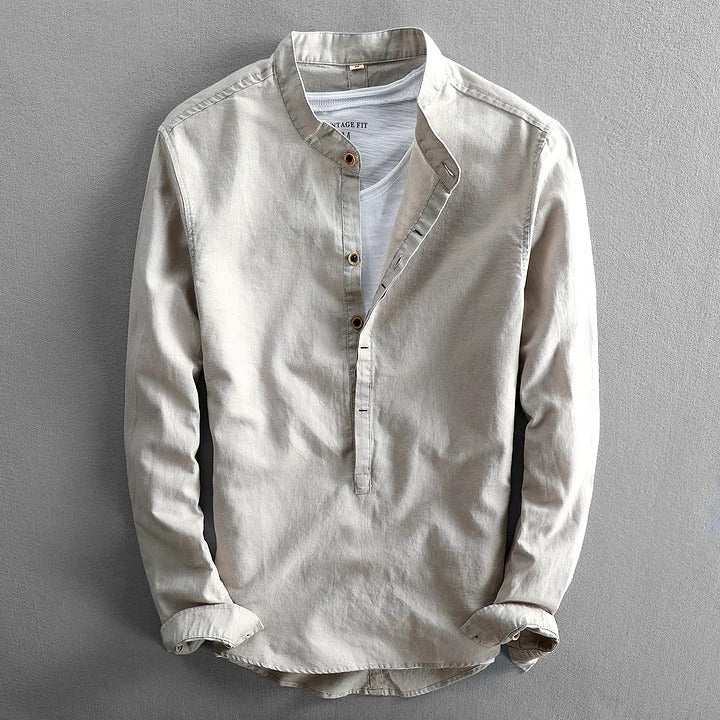 Detailansicht: Leinen-Look Herren Langarmhemd, weicher Stoff. Lässiges Oberteil für Frühling & Sommer.