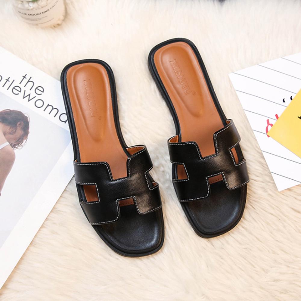 Damen Sommersandalen TrendySoft: Bequeme, modische Damenschuhe für stilvolle Sommeroutfits.