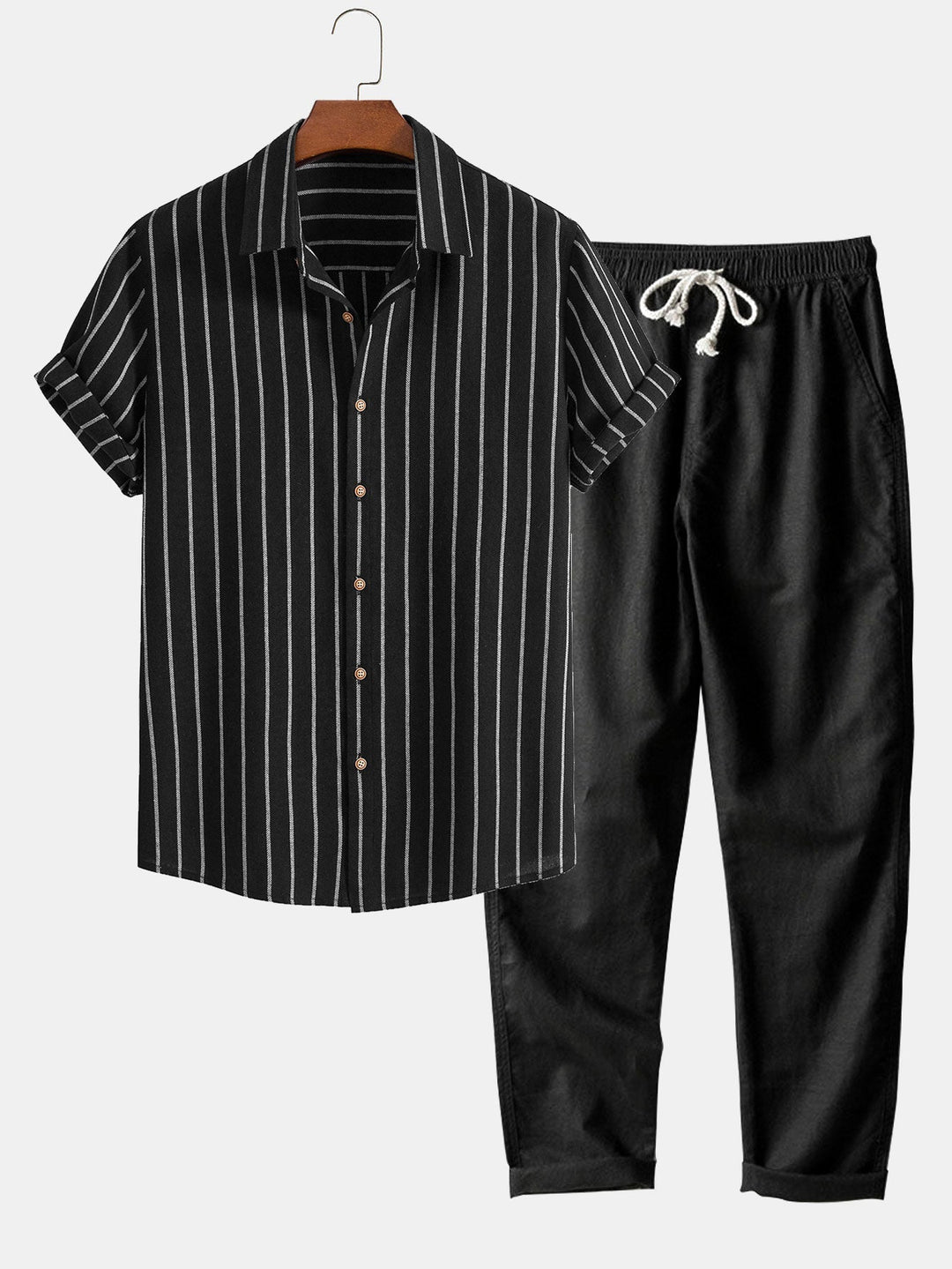 Elegantes, aber lässiges Herren Leinen-Set, atmungsaktiver Zweiteiler für sommerlichen Komfort.