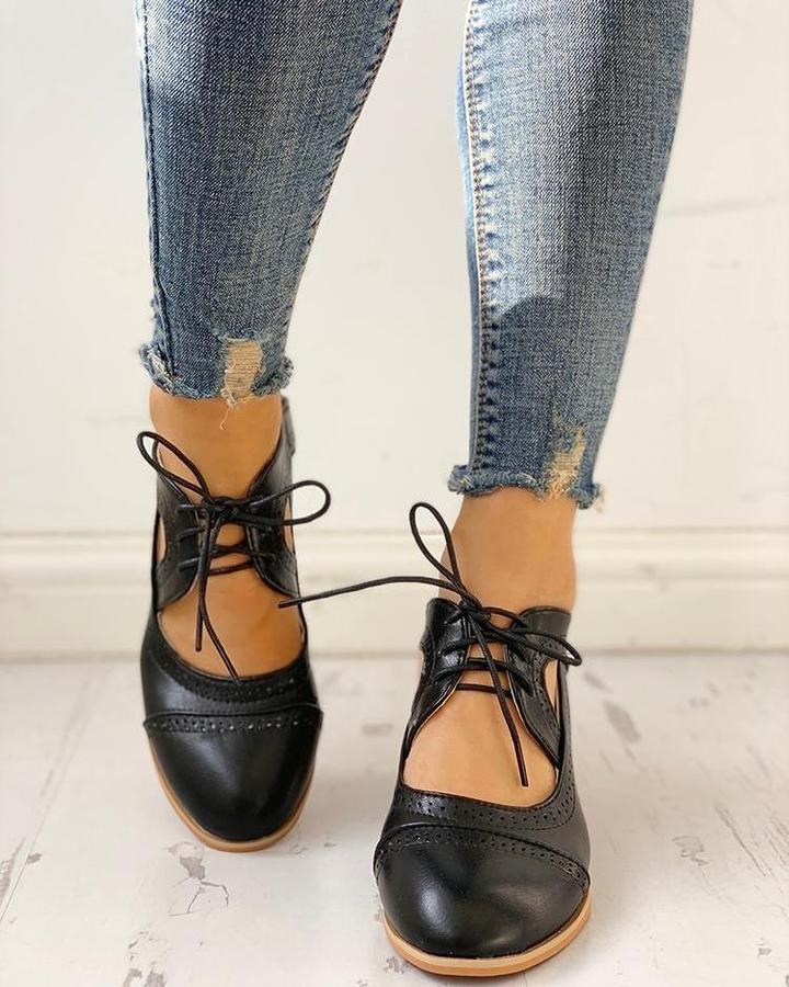 Vintage orthopädische Damen-Komfortschuhe aus hochwertigem Material, stilvoll & bequem für jeden Tag.