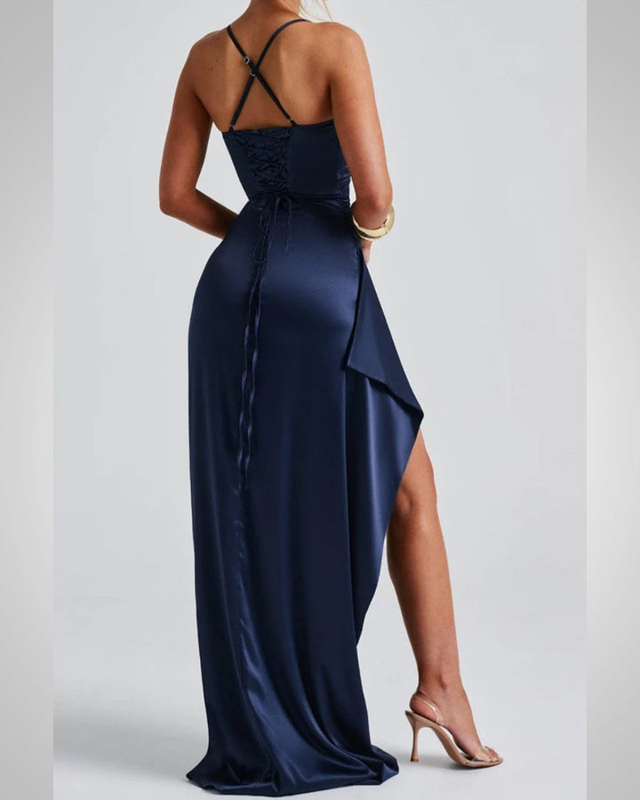 Langes, marineblaues Hochzeitsgastkleid für Damen, elegantes Spaghettiträger-Maxikleid mit raffiniertem Schlitz.