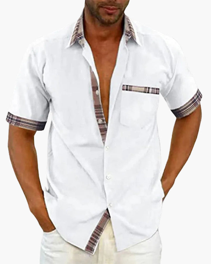 Herren Kurzarmhemd mit stilvollem Karodetail, ideal für Freizeit & Sommer.