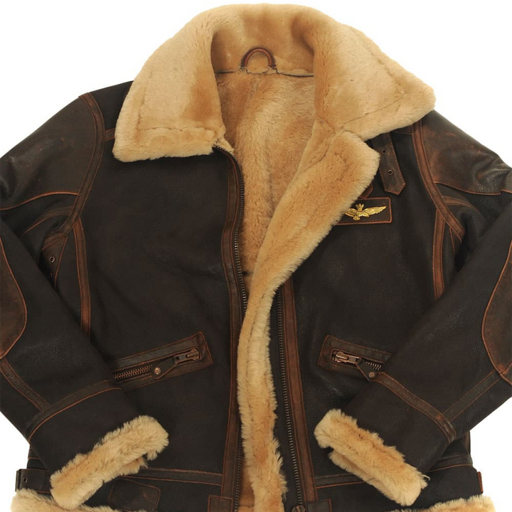 Stilvolle Herren Bomberjacke für urbane Mode, vielseitig kombinierbar.