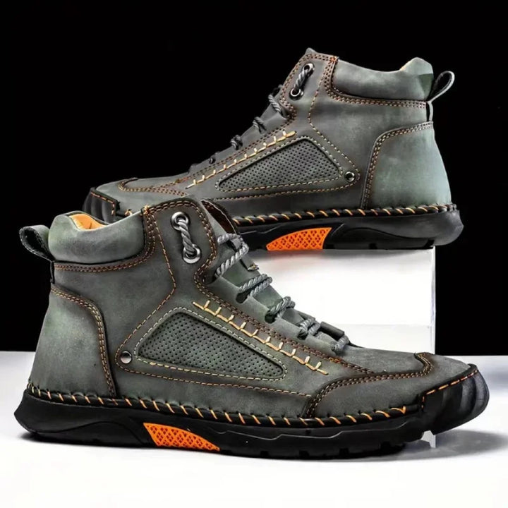Dunkle Herren Business-Schuhe mit intelligentem Komfort, rutschfester Sohle & edlem Leder-Look.