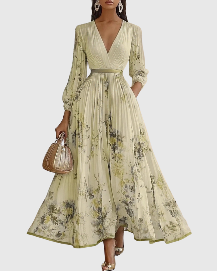 Langes Damen Plisseekleid mit V-Ausschnitt, floralem Muster, ideal als elegantes Freizeitkleid.