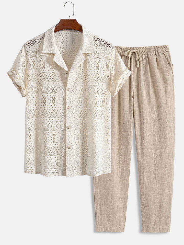 Herren Sommeroutfit: leichter Zweiteiler mit lockerem Hemd & bequemer Hose für Strand.