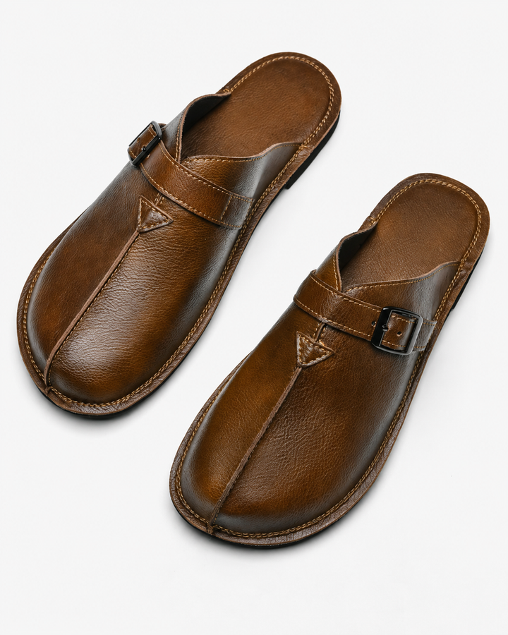 Bequeme & stilvolle Herren Halbsandalen für den Sommer. Ideal für Freizeit & Urlaub, mit leichtem Komfort.