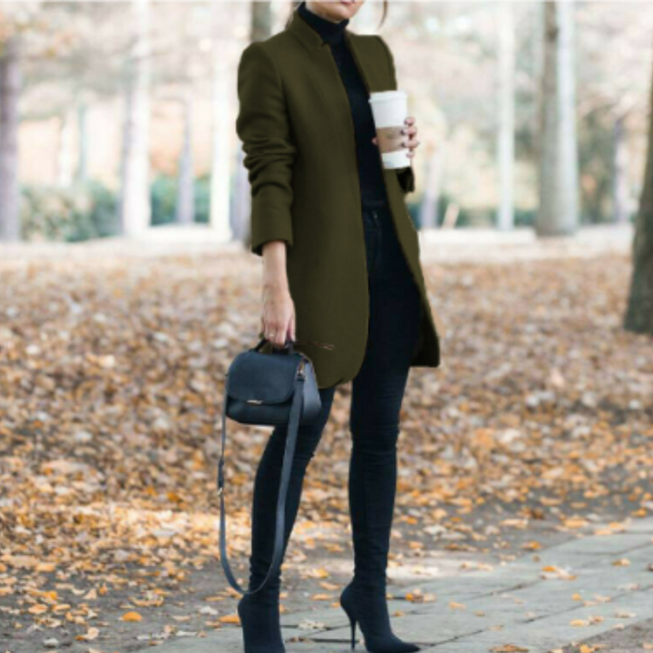 Modischer Damen Wintermantel Reginel mit Stehkragen. Komfortable Damenbekleidung für Eleganz im Winter.
