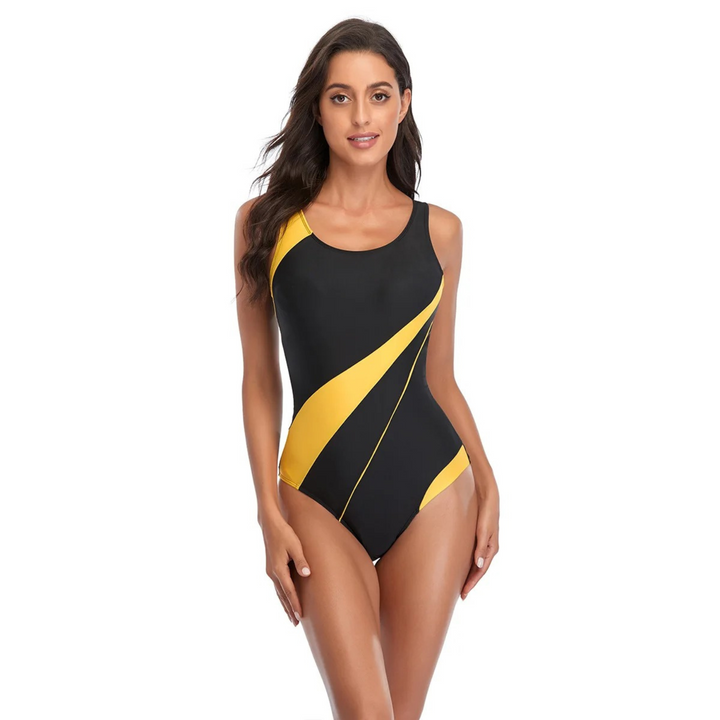 Stylischer Damen Monokini Einteiler Bademode. Perfekt für Poolparty & Urlaub. Selbstbewusst & elegant am Strand.