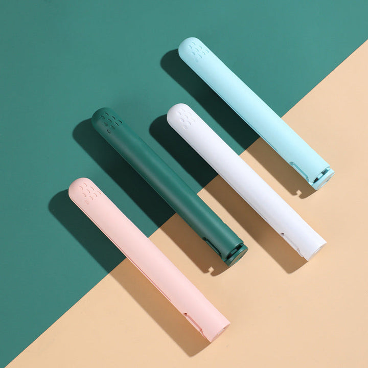 Reise Mini Glätteisen & Lockenstab für Damen, unverzichtbar für perfektes Haarstyling auf jeder Reise.