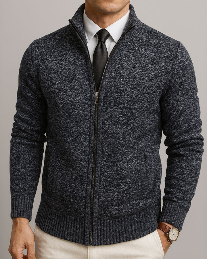 Herren Strickjacke in Dunkelgrau, elegant und komfortabel, perfekt für Business Casual und Freizeit.