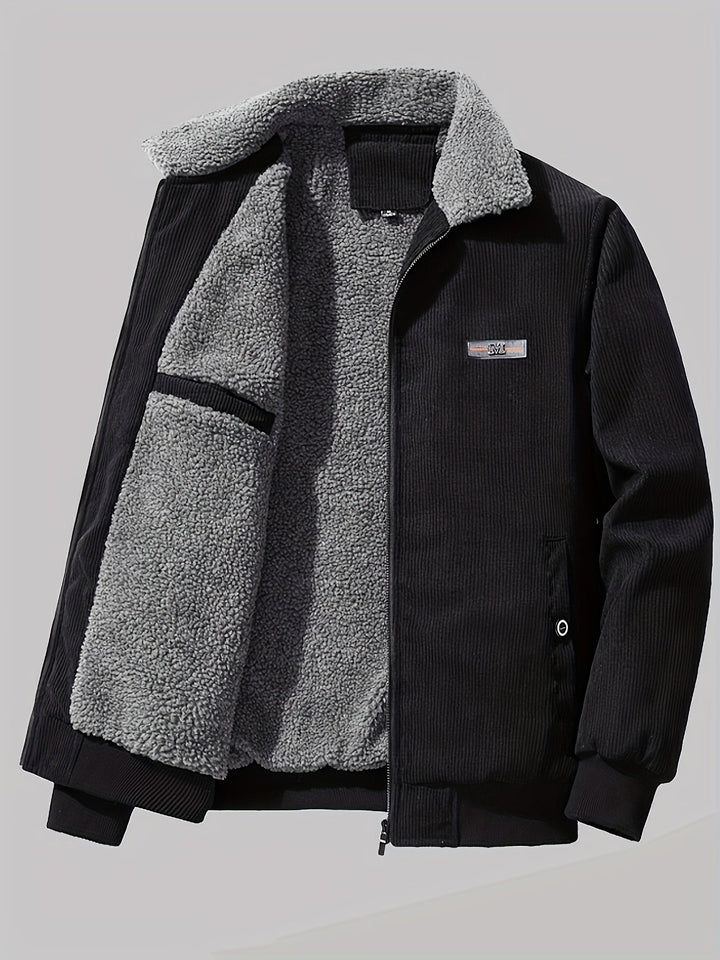 Stilvolle schwarze Herren Winterjacke, gefüttert, mit Reißverschluss. Ideal als Übergangsjacke.