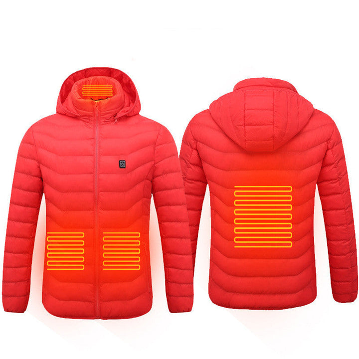 Mann in beheizbarer Herren-Winterjacke mit Kapuze. Elegante & warme Herrenmode für den Winter.