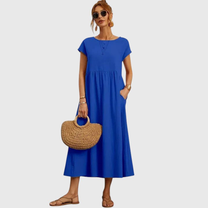 Komfortables Damen Midikleid mit praktischen Taschen, lockerem Schnitt für entspannte Sommermode.