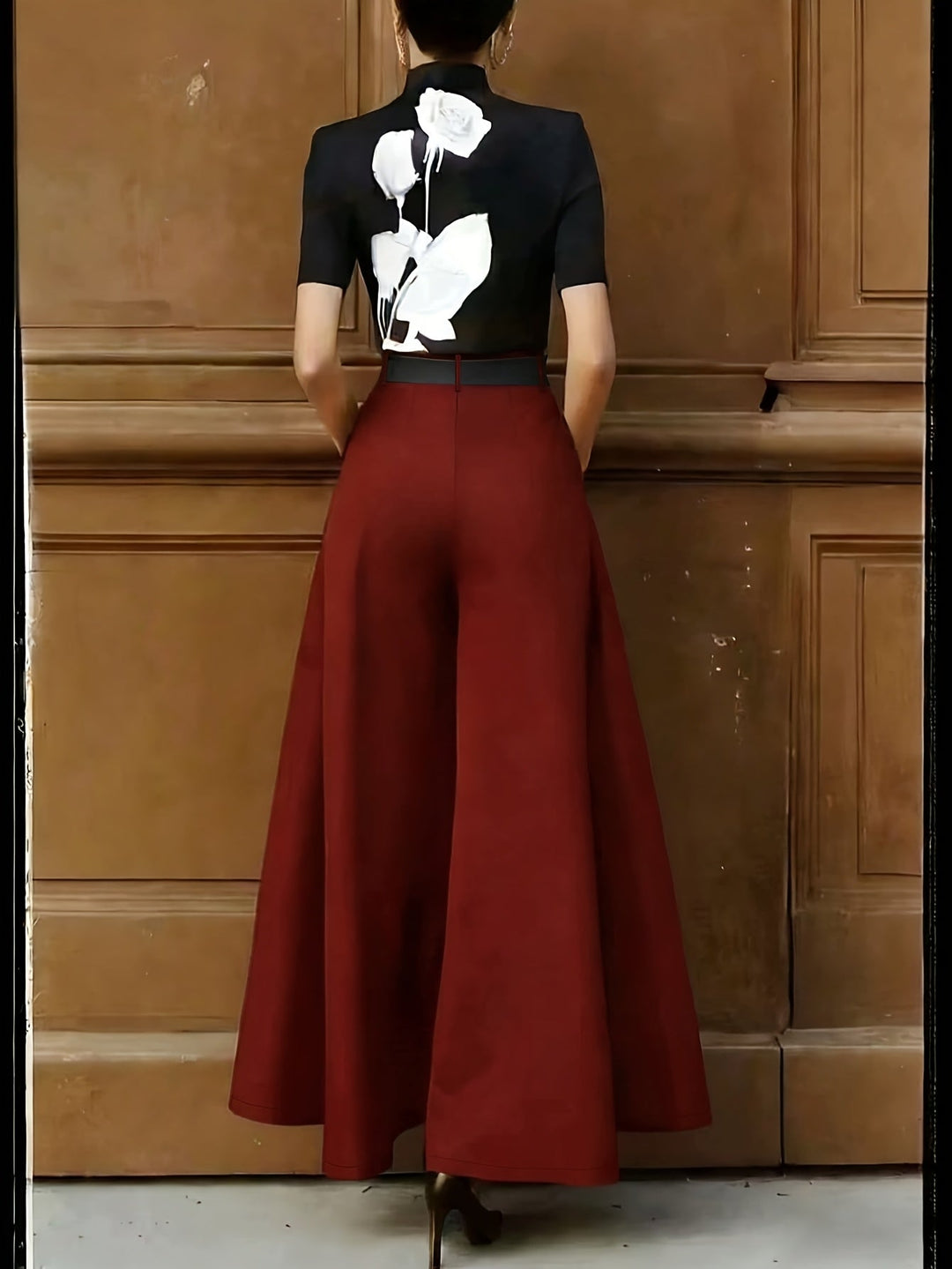 Frühjahrs-/Sommer-Palazzo-Hose für Damen, High-Waist, weitbeinig, elegant & luftig für Frauenmode.