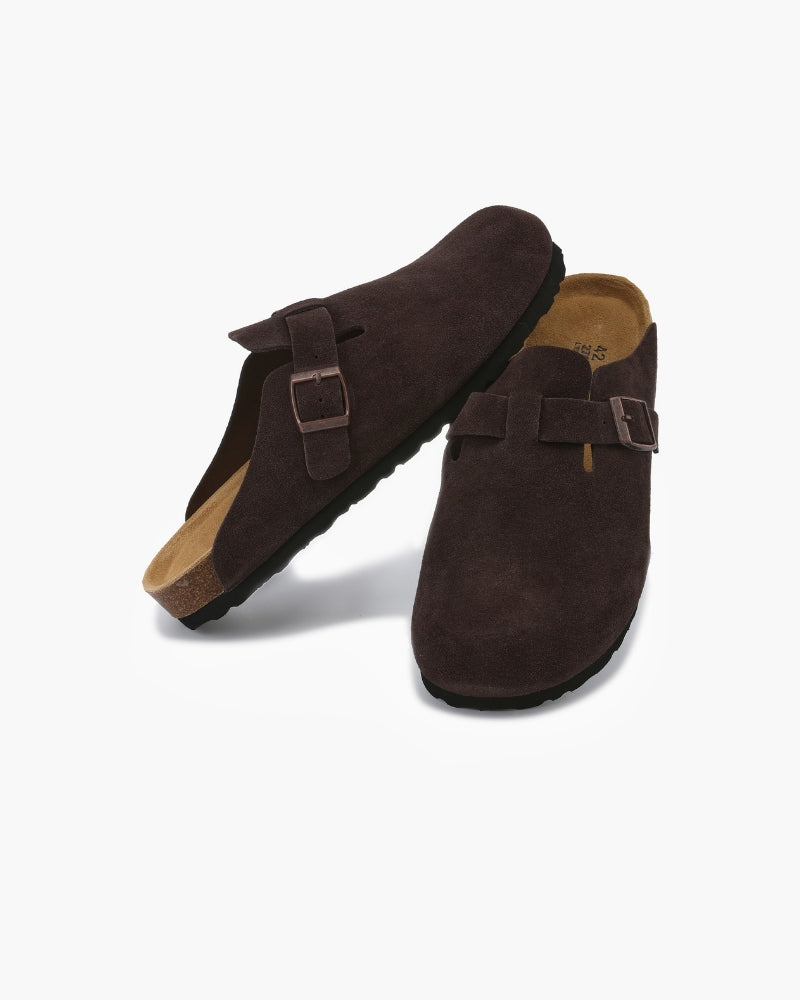 Olivgrüne Unisex Freizeitschuhe, Clogs mit Steppnaht für Spaziergänge und entspannte Outdoor-Momente.