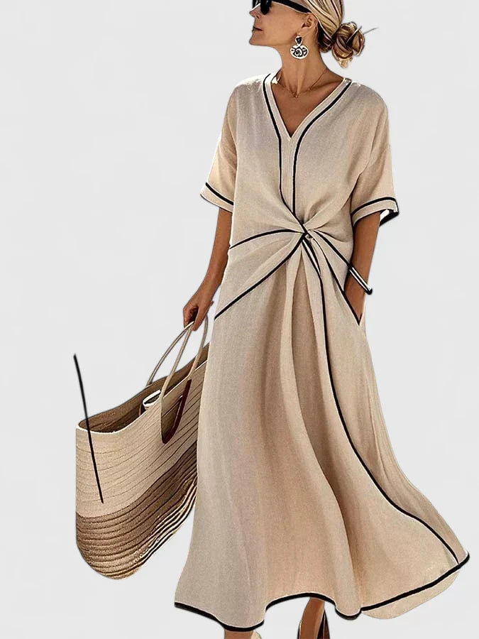 Vielseitiges Damen-Urlaubskleid in Beige, perfekt für den Sommer und entspannte Tage.