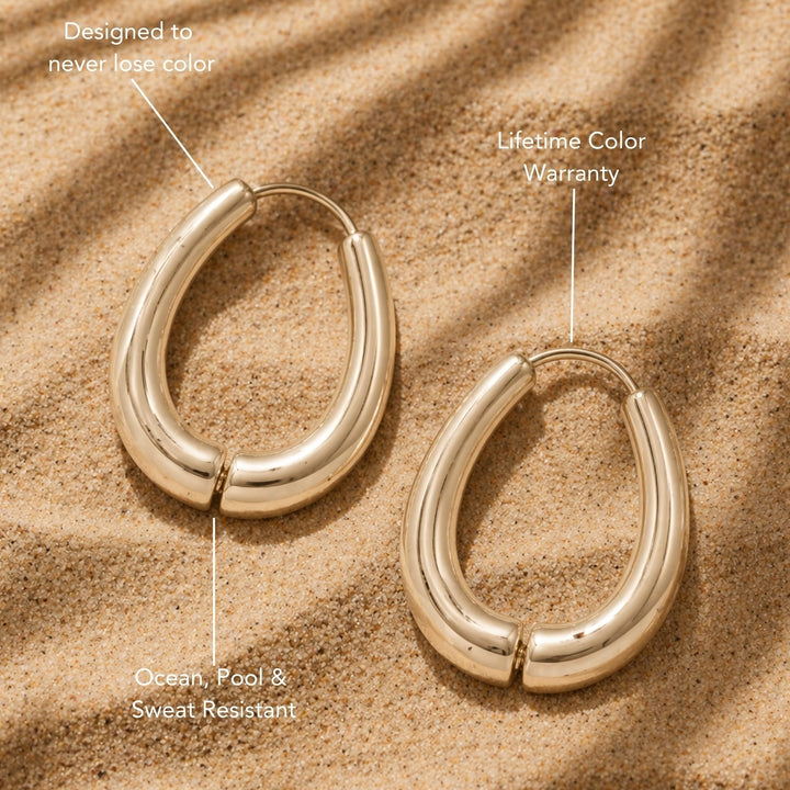 Schicke Damen Tropfenohrringe, elegant am Ohr getragen. Hochwertiger, hypoallergener Edelstahlschmuck.