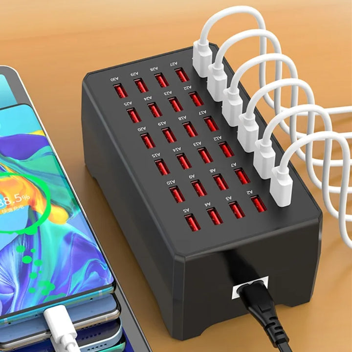 Effiziente 30-Port USB-Ladestation mit EU-Stecker. Ideal für Büro-Organisation & als Geräte-Ladehub.