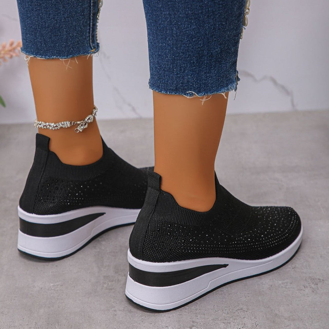 Komfortable Damen Keilabsatz-Schlupfschuhe, orthopädische Unterstützung für Freizeit & Alltag.