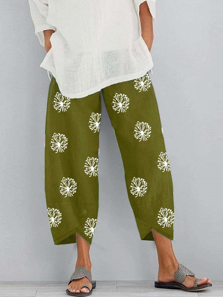 Trendige Damen Kurz-Sommerhose, bedruckt. Weites Bein & elastischer Bund für modische Sommerlooks. Stilvolle Damenmode.
