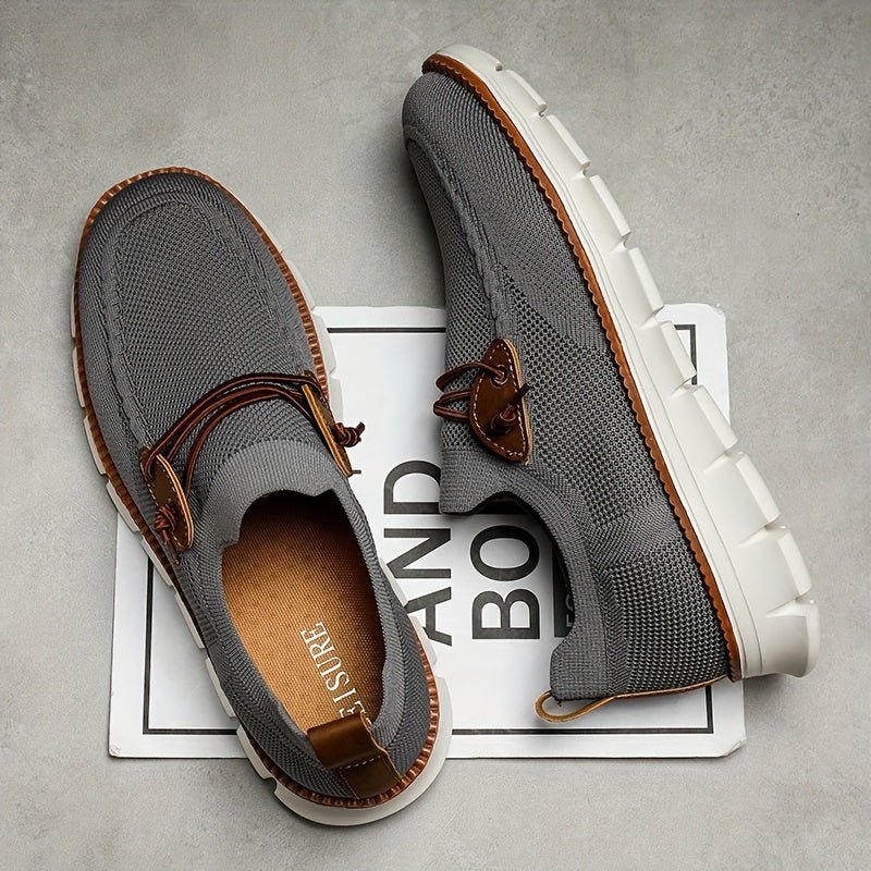 Vielseitige Herren Slip-On Sneaker, atmungsaktiv, bequem, für Büro, Freizeit und Alltag geeignet.