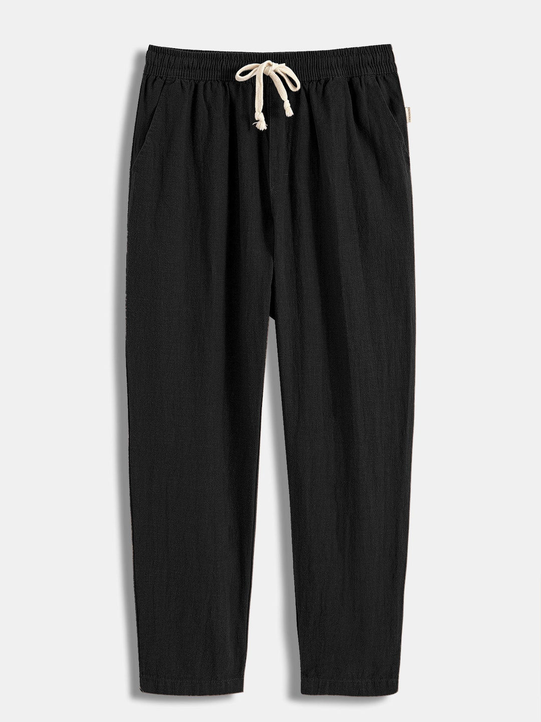 Modisches Herren Sommeroutfit: Zweiteiler Hemd & Hose, atmungsaktiv & perfekt für Strand.