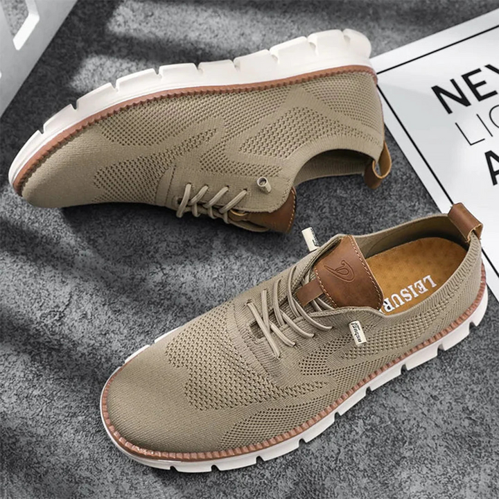 Ergonomische Herren Komfortschuhe; orthopädisches Design unterstützt die Fußgesundheit.