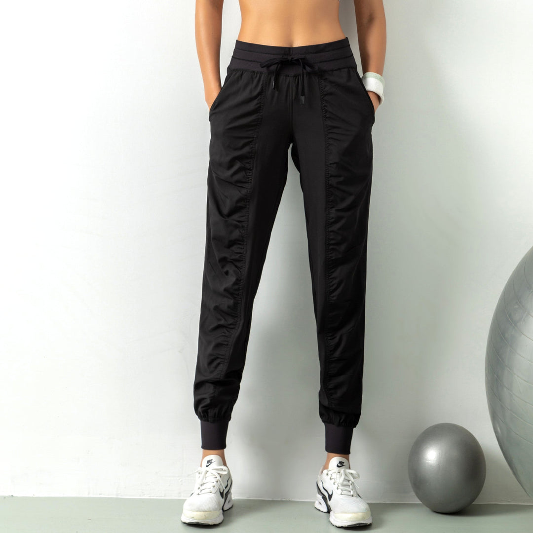 Damen Slim Fit Fitnesshose, schnelltrocknend & atmungsaktiv, ideal für Yoga, Workout & Laufen. Sportlich & dehnbar.