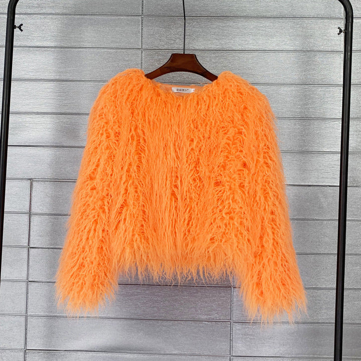 Warmer Damenmantel Soraya aus hochwertigem Kunstpelz für einen eleganten Winter-Look.