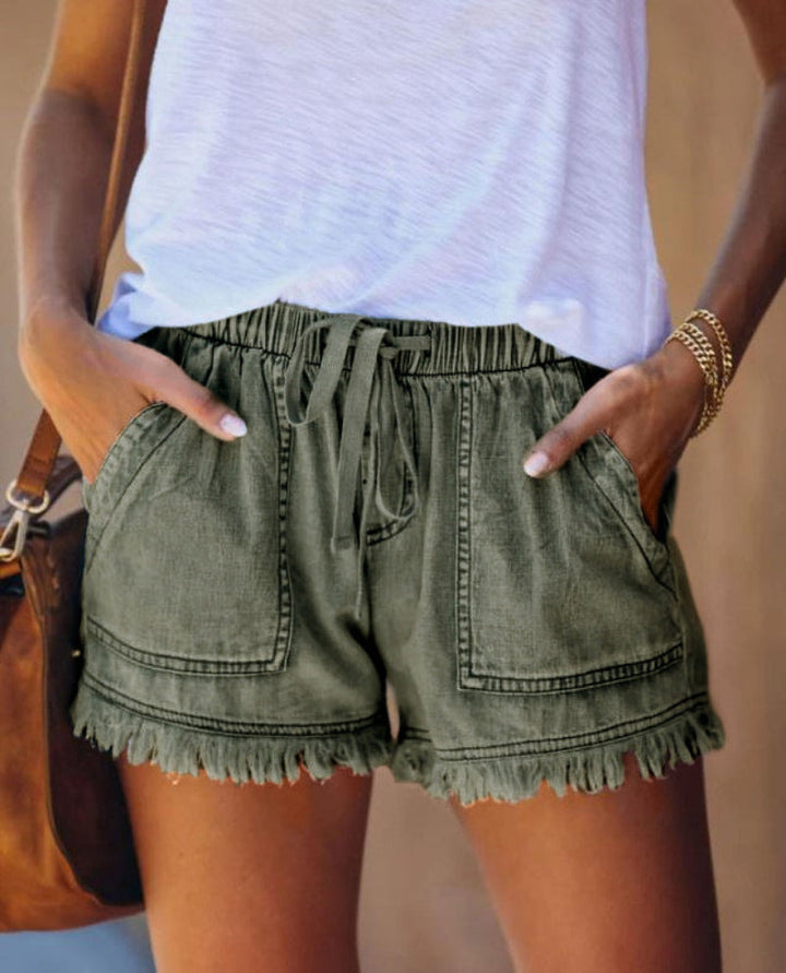 Damen Shorts von Lois Amsterdam, ideal für stilvolle Sommerkleidung und Urlaubslooks.