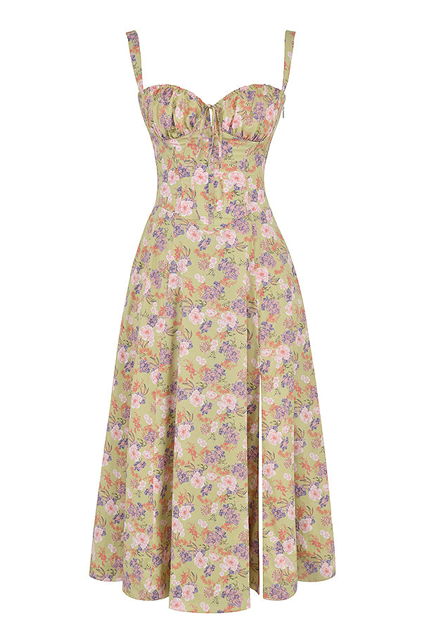 Elegantes Sommerkleid Isabella mit Taillenshaper, in fließendem Stoff, blumig.