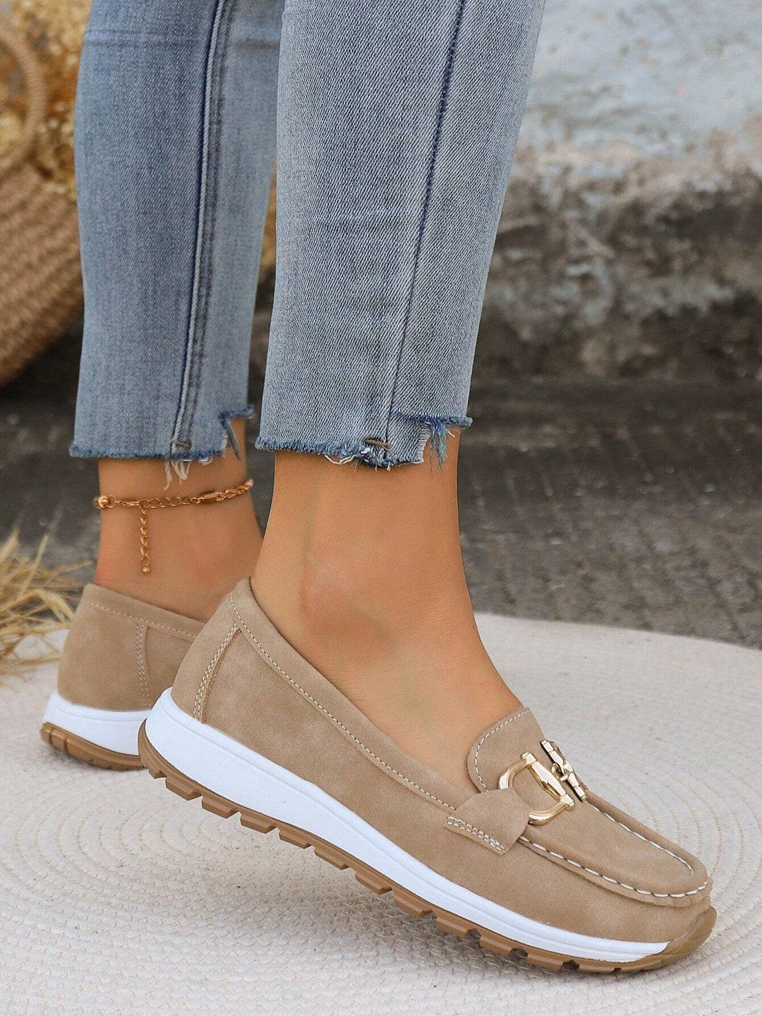 Stilvolle Damen Mokassins, flache Bequemschuhe, atmungsaktiv und rutschfest für Alltag.
