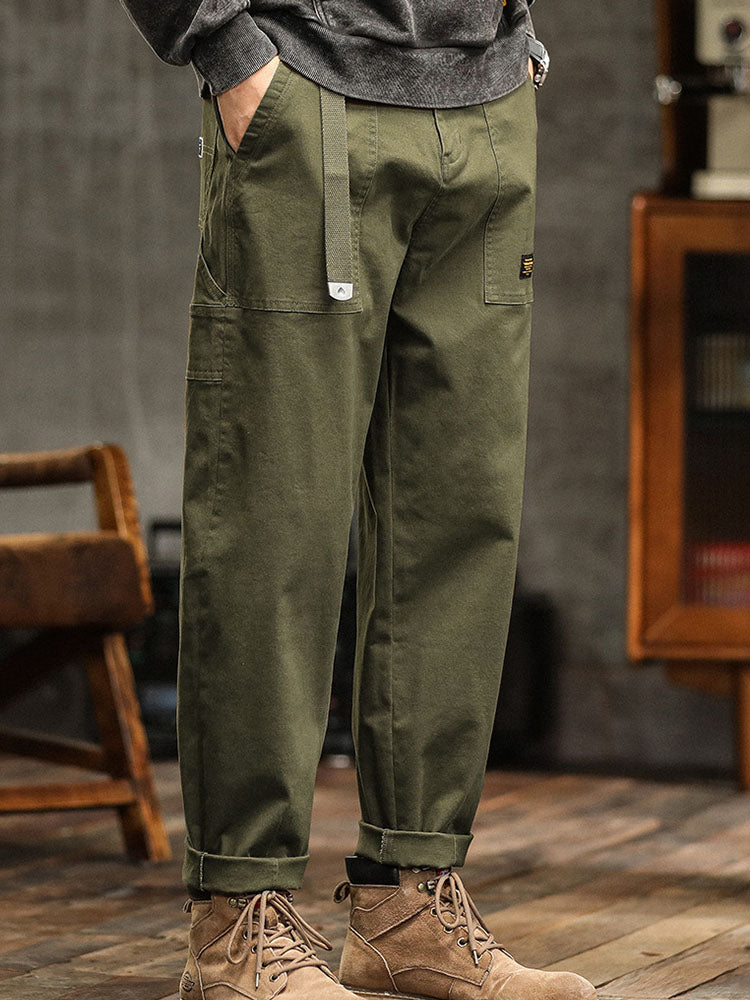Detail Chino Darren: Hochwertiger Stoff der Herrenhose, modern & komfortabel. Ideal für jedes Outfit.